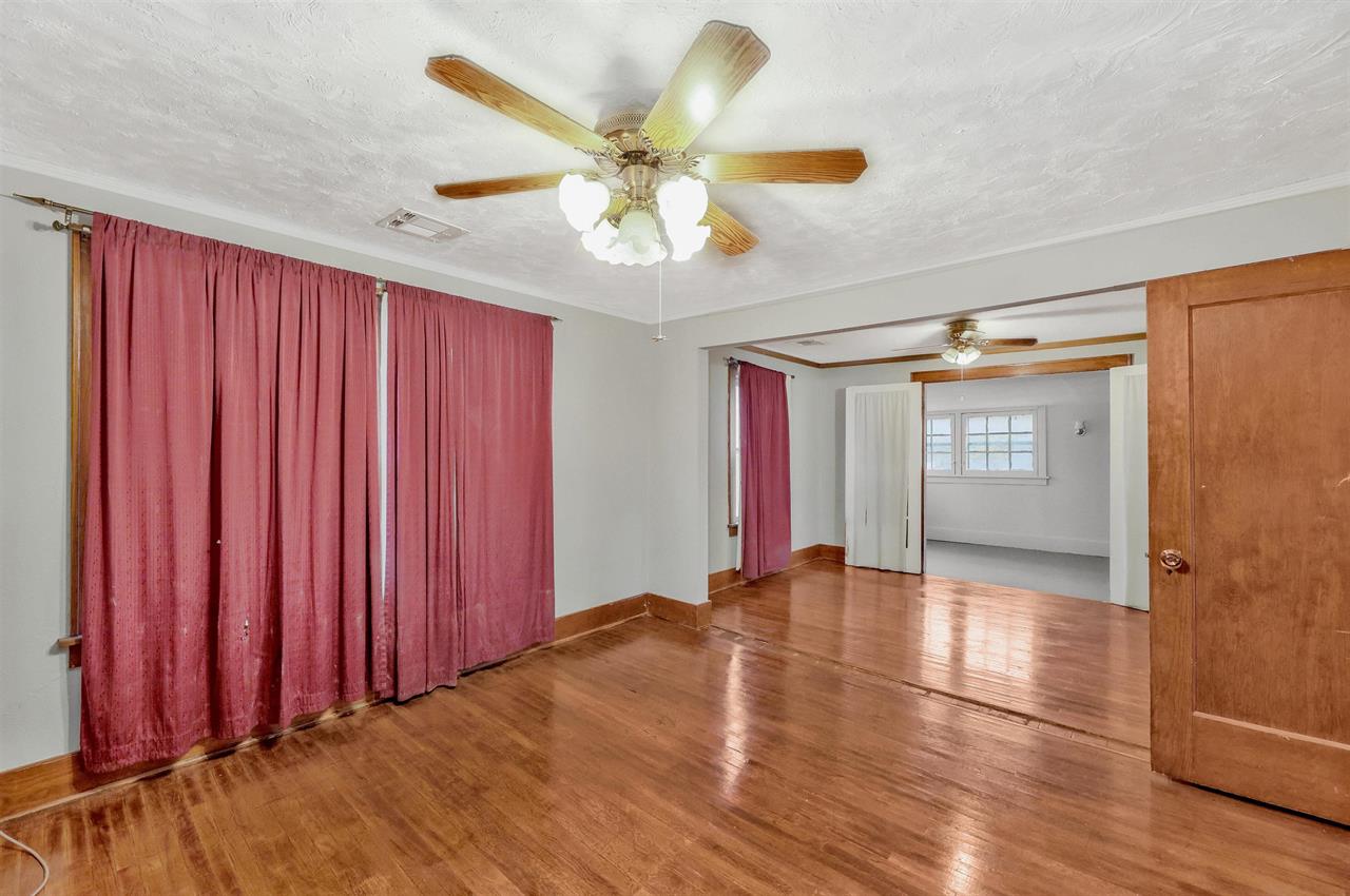 For Sale: 1034 S Douglas Rd, El Dorado KS
